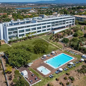 Pelican Apartmanhotel